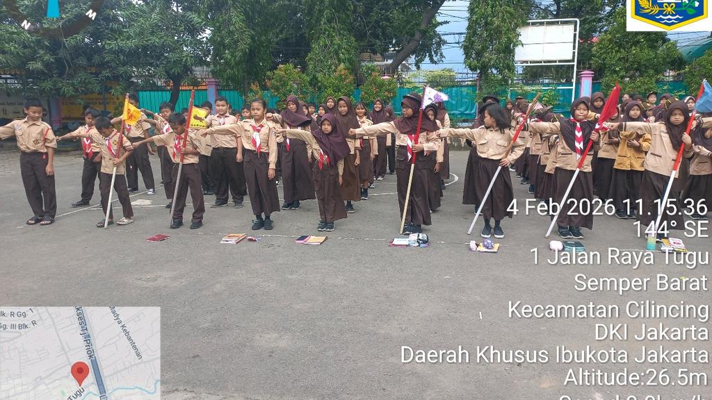 Foto ekskul Pramuka siaga dan penggalang